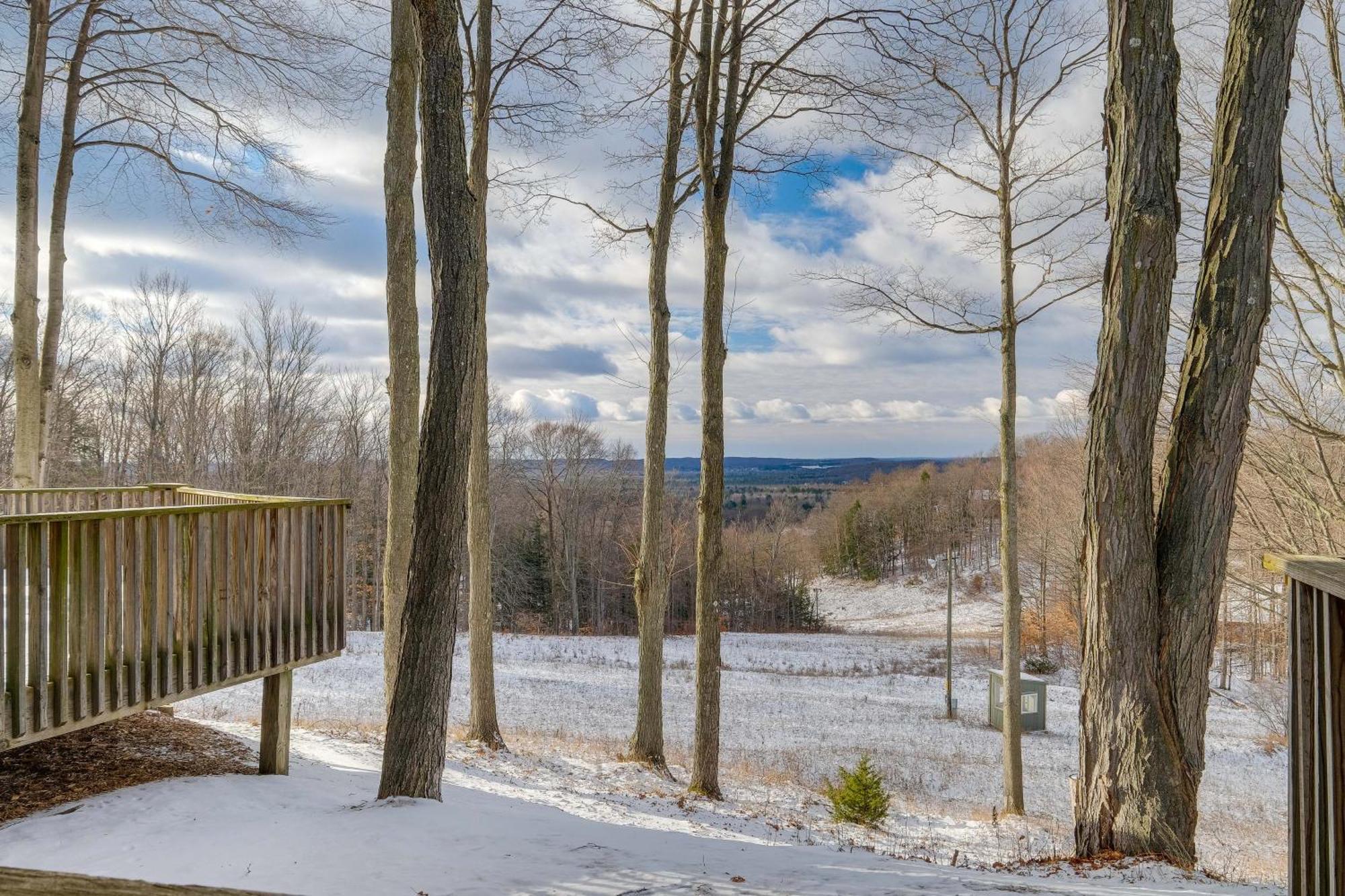 Bellaire Condo - Walk To Shanty Creek Resort! Exterior foto